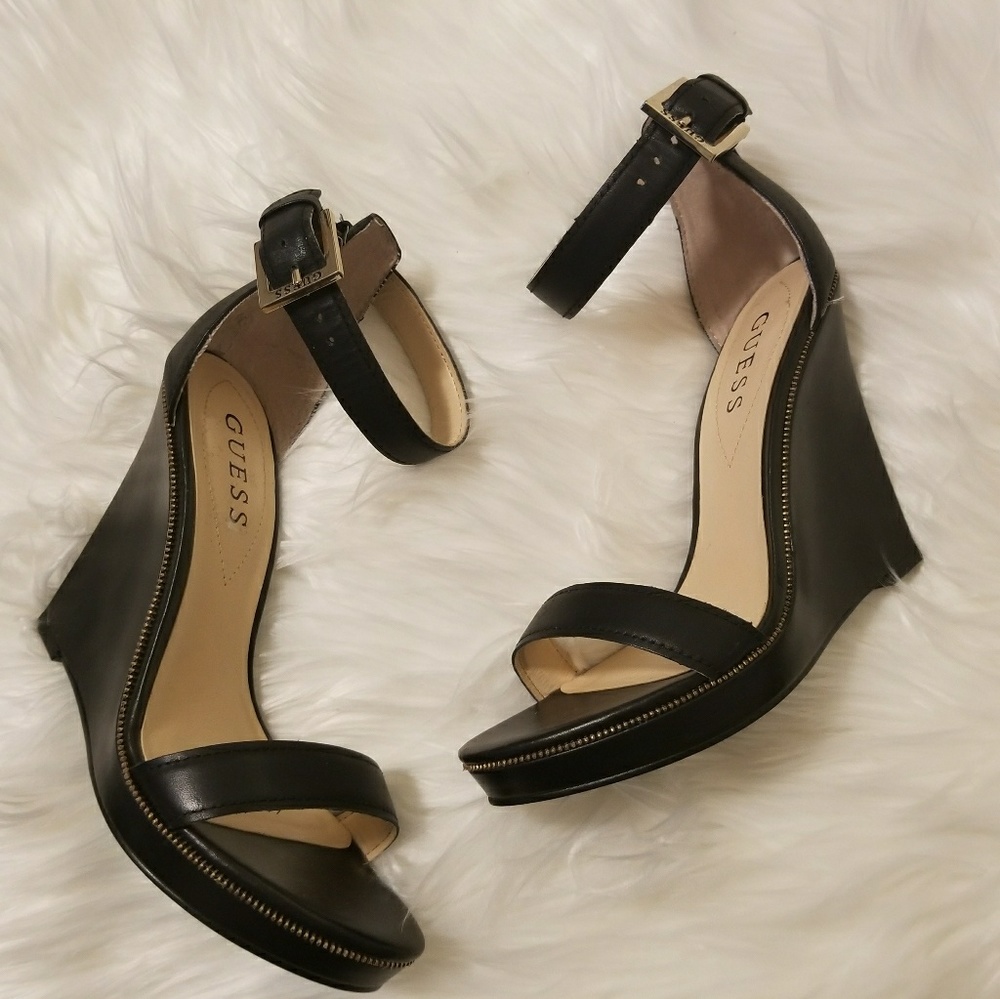 Guess wedges